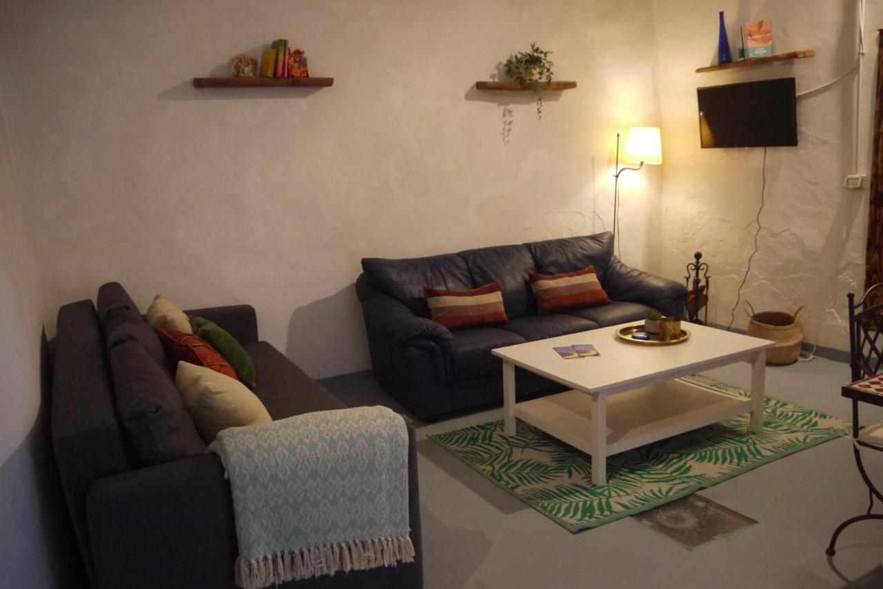 Eco Holidays Cave House Justine Granadilla De Abona Ngoại thất bức ảnh
